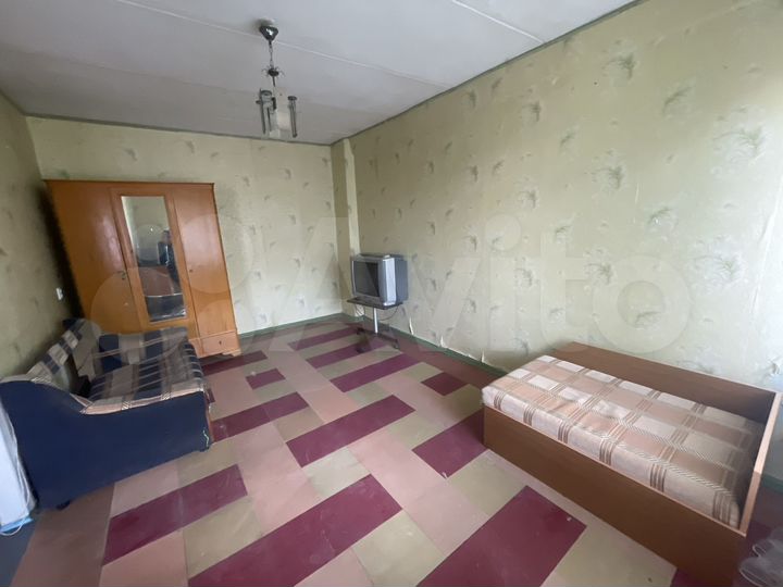 1-к. квартира, 32 м², 4/4 эт.