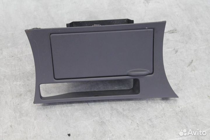 Подстаканник Mazda 3 (BL) 2009-2013