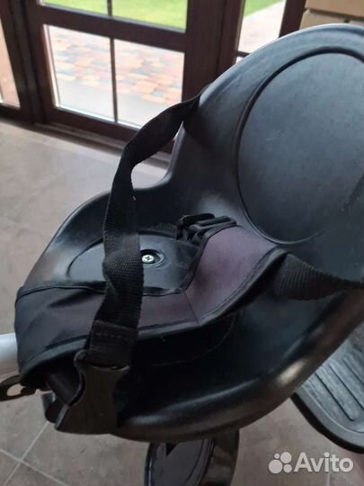 Трехколесный велосипед с родительской ручкой