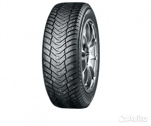 Yokohama IceGuard Stud IG65 215/65 R17