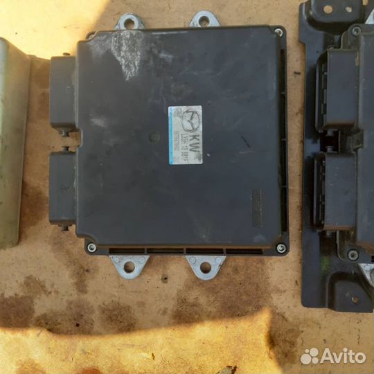 Эбу мазда KW L35H 18 881F