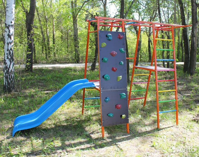 Уличный спортивный комплекс царьгоры в Красноярске