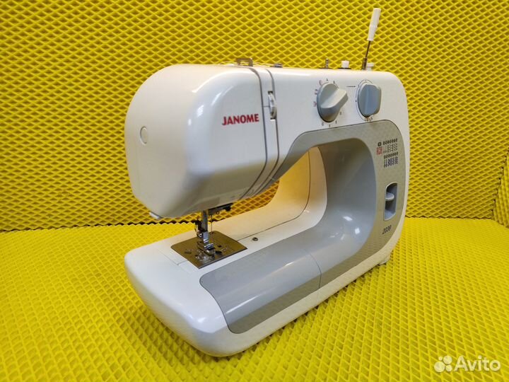 Швейная машинка Janome 2039 (Вб 122/3)