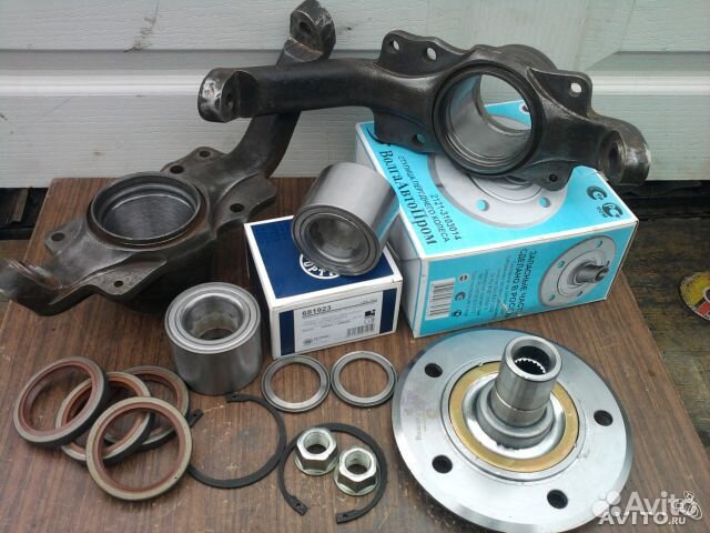 Кулаки на Ниву и Шевроле Ниву с подшипником ивеко