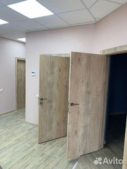 Двери цвет дерева стиль loft