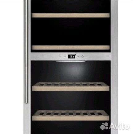 Винный шкаф. Холодильник для вина