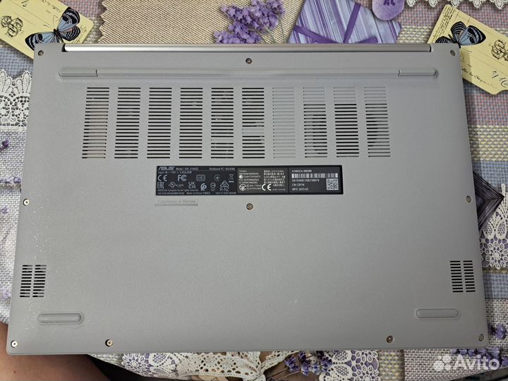 Asus vivobook 16 x1605Z