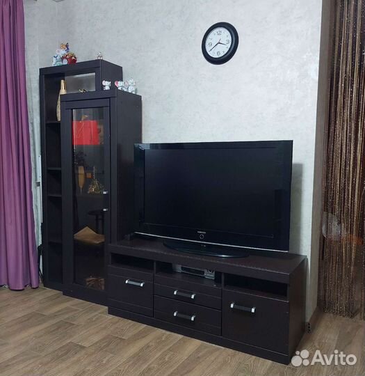 Стенка в гостиную бу