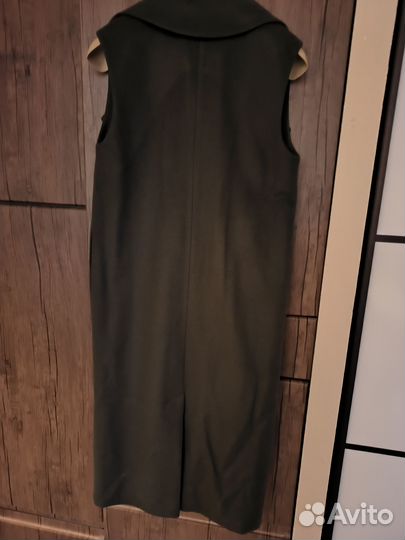 Пальто-жилет женское новое р.М (46-48) bellucci