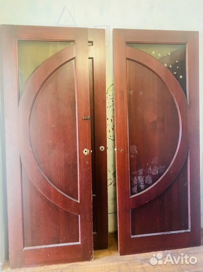 Двери межкомнатные с коробкой