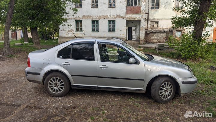 Volkswagen Jetta 2.0 AT, 2004, 283 500 км