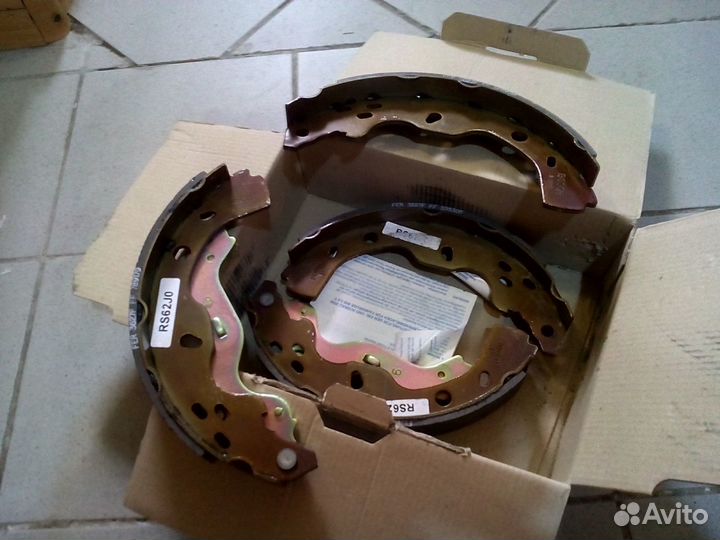 Колодки тормозные Suzuki 53200-79J00