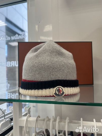 Moncler шапка оригинил