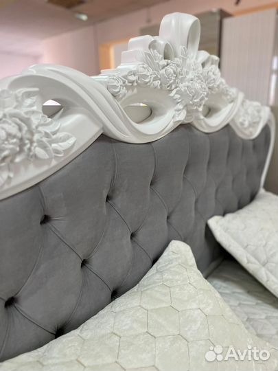 Спальный гарнитур Анет