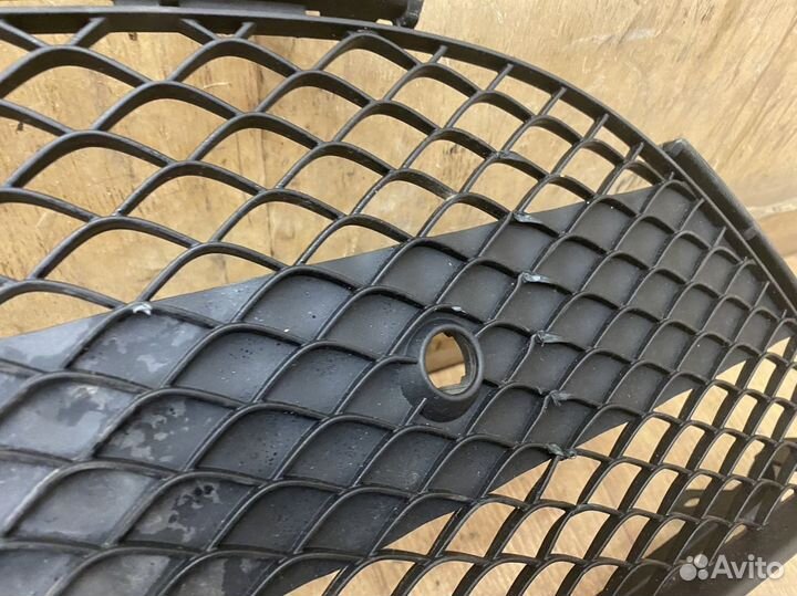 Решётка в бампер центр Mercedes X166 GLS W166 GLE