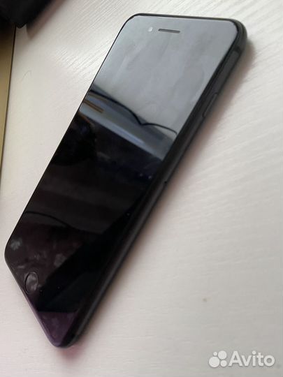 iPhone 8 Plus, 64 ГБ