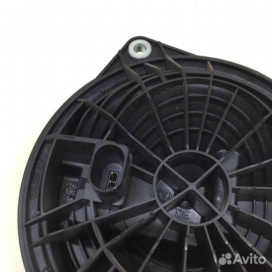 Ручка двери багажника наружная Volkswagen Polo HB