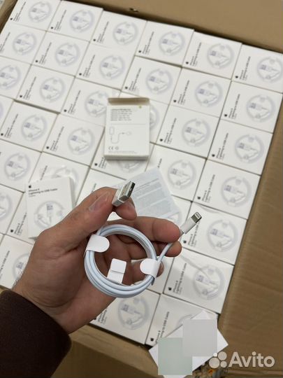 Кабель Lightning