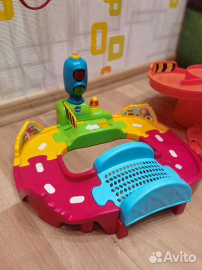 Парковка и светофор интерактивные Vtech