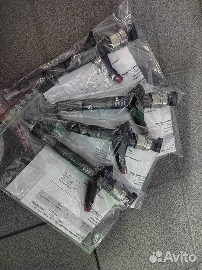 Форсунки 16600EB300 Nissan Pathfinder