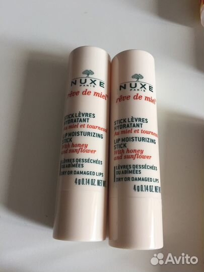 Бальзамы для губ Carmex Nuxe Blistex Hurraw