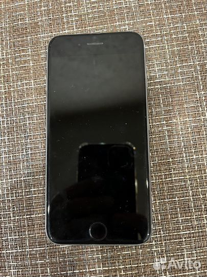 Сотовый телефон iPhone