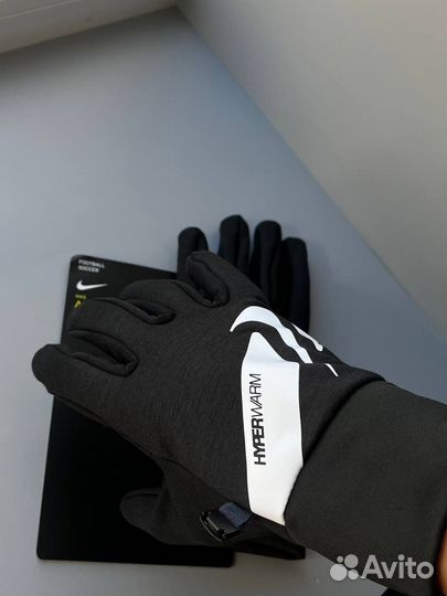 Перчатки nike drill hyperwarm