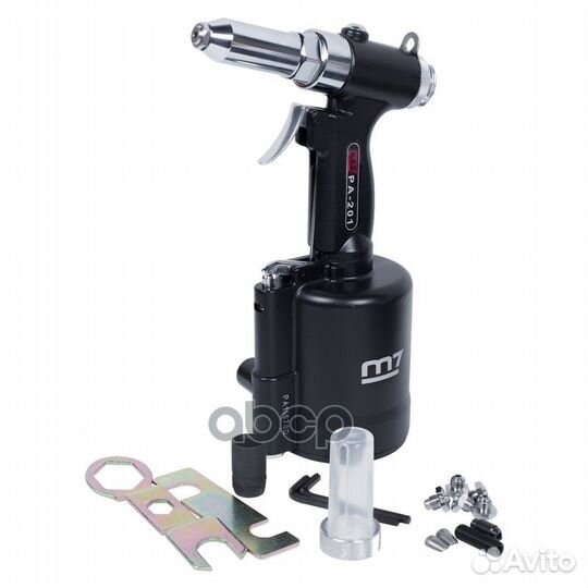 Пневмогидравлический заклепочник для заклепок д