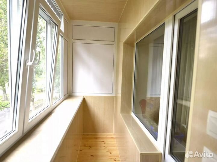 Остекление и отделка балконов