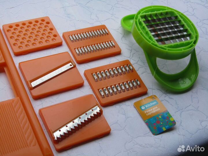 Овощерезка (шинковка, тёрка) со сменными насадками