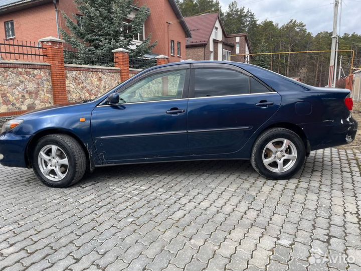 Toyota Camry 2.4 AT, 2002, 200 000 км