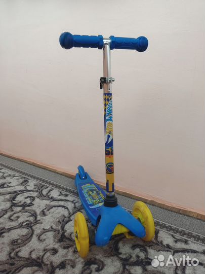 Самокат детский трехколесный kreiss