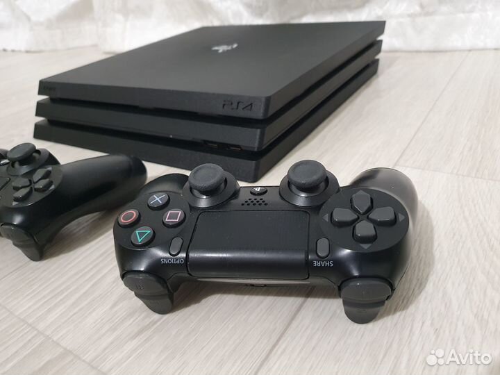 Sony playstation ps4 pro 1тб 7208b