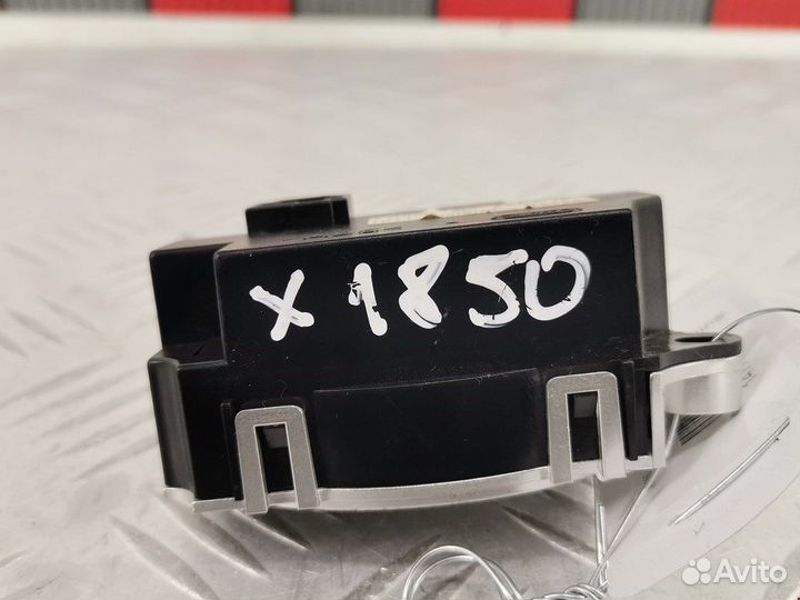 Часы для Ford Mondeo 3 1368704