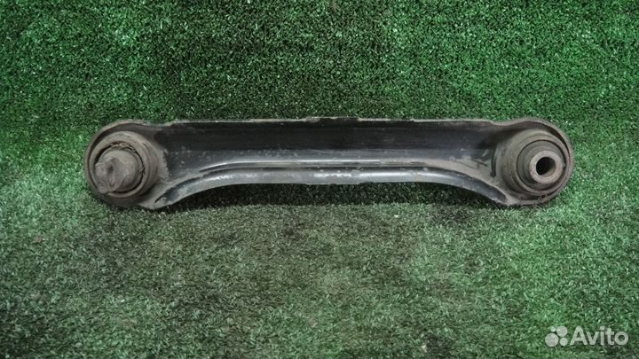 Рычаг DA RR верхний