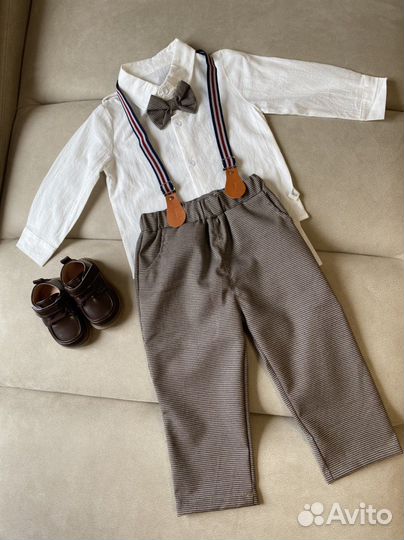 Новый нарядный костюм для мальчика с бабочкой