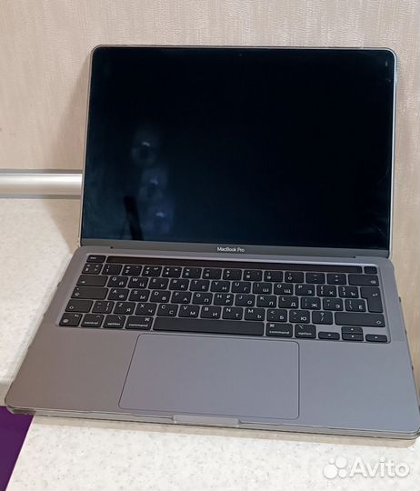 Apple MacBook Pro 13 2020 M1/8C/16GB RAM/1 TB SSD