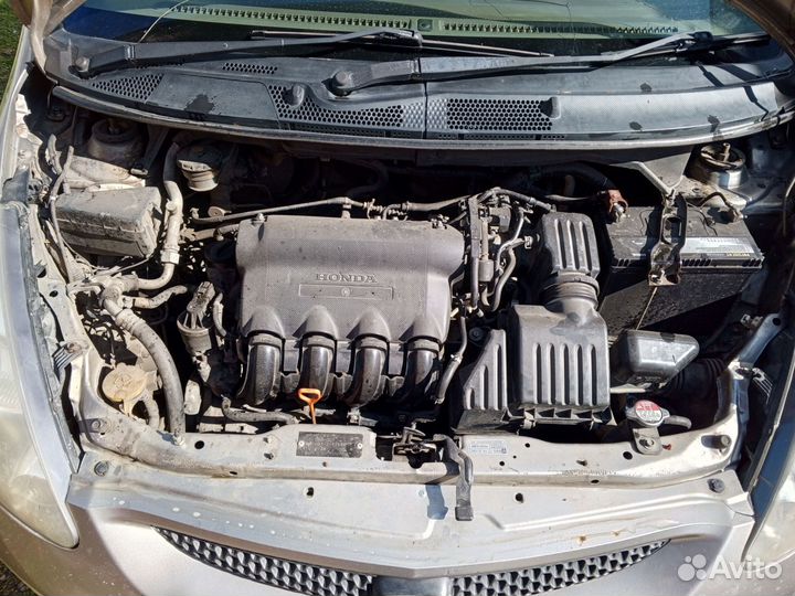 Honda Fit 1.3 CVT, 2006, 256 400 км