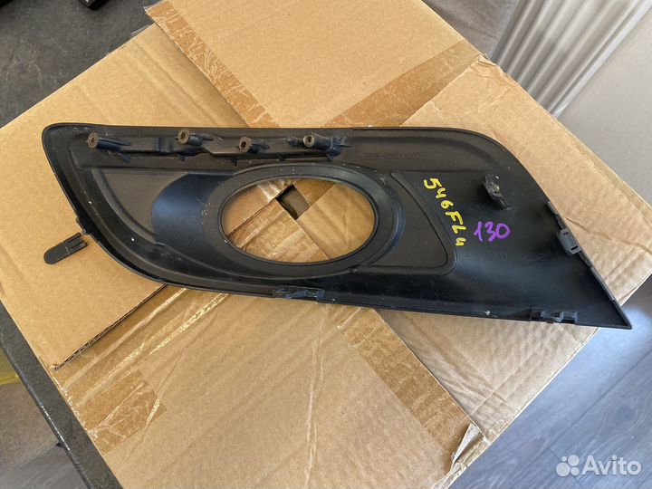 Рамка противотуманой фары (птф) Mazda3 BK