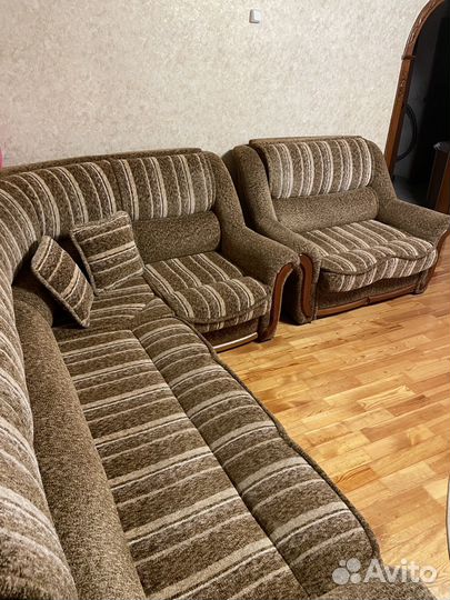 Угловой диван