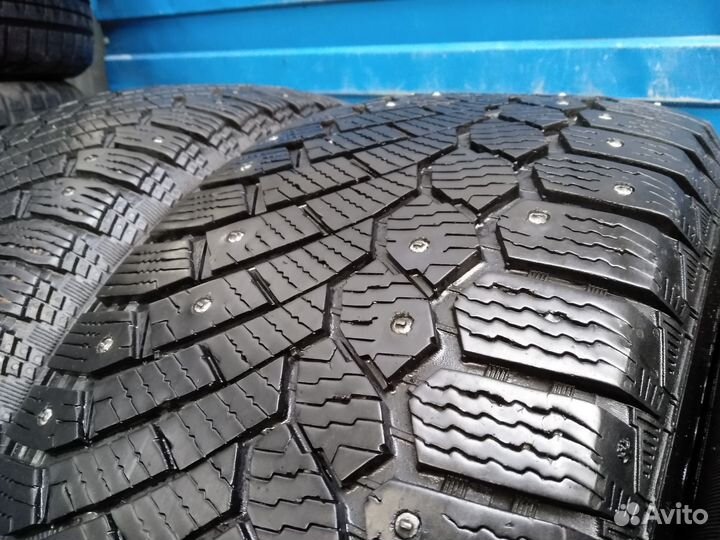 Continental ContiIceContact 235/55 R17 98V