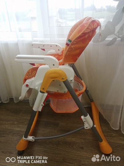 Детский стульчик для кормления