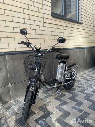 Электровелосипед Minako v8 pro + 2 аккума