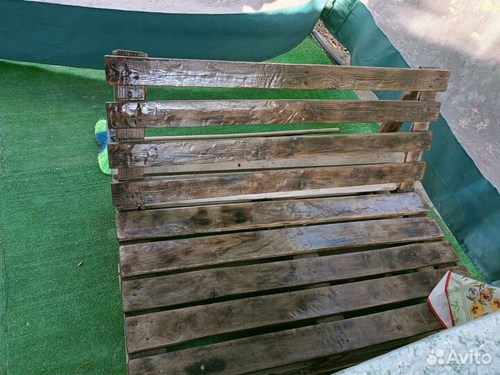 Диваны из Поддонов