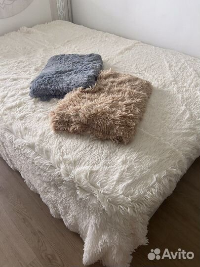 Пушистые пледы Травка