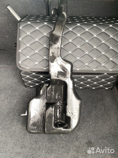 Бачок омывателя на opel astra h