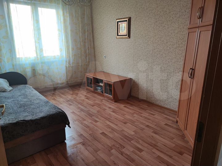 Комната 14 м² в 3-к., 6/17 эт.