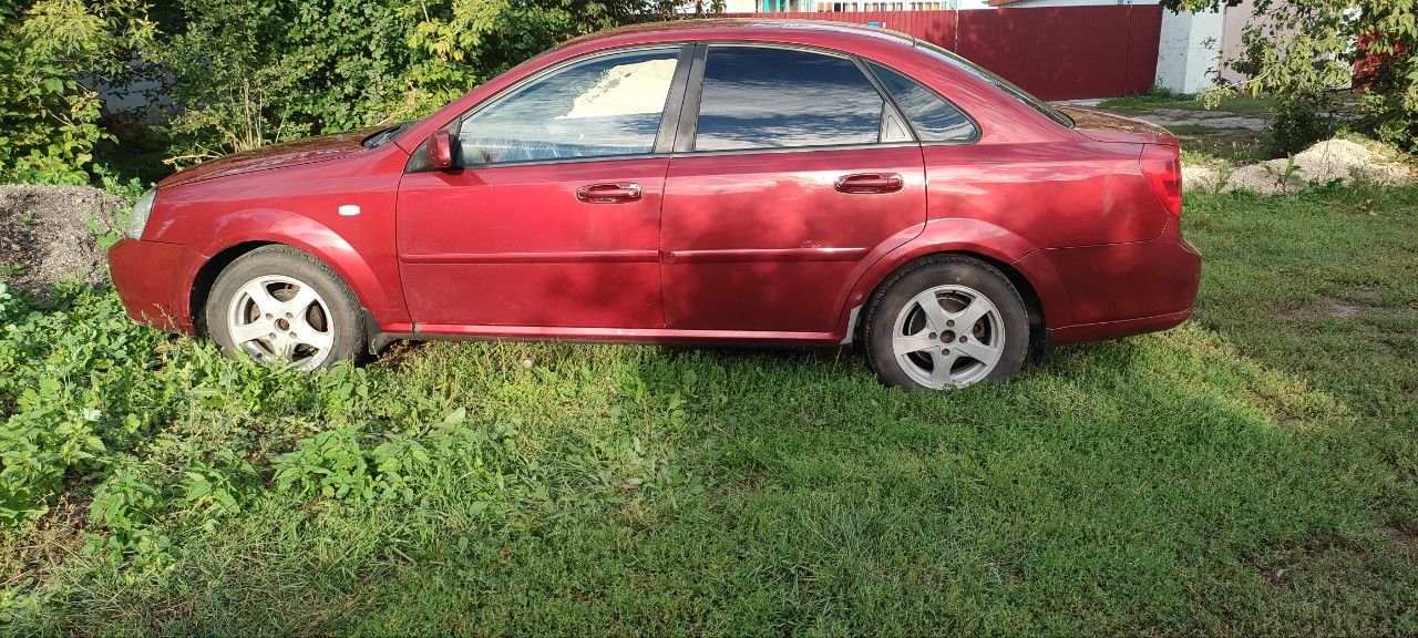 Chevrolet Lacetti: фото владельца