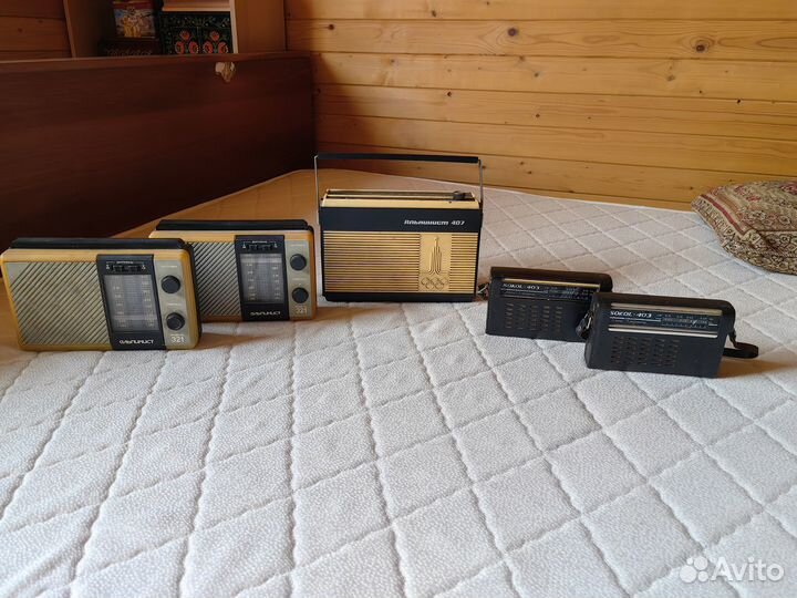 Радиоприемники Альпинист, Сокол, Олимпиада, Vef
