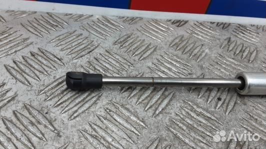 Амортизатор капота volkswagen phaeton 1 (NNT09D701